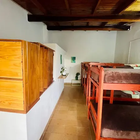 Benteveo Hostel Iguazu Puerto Iguazu Exterior photo